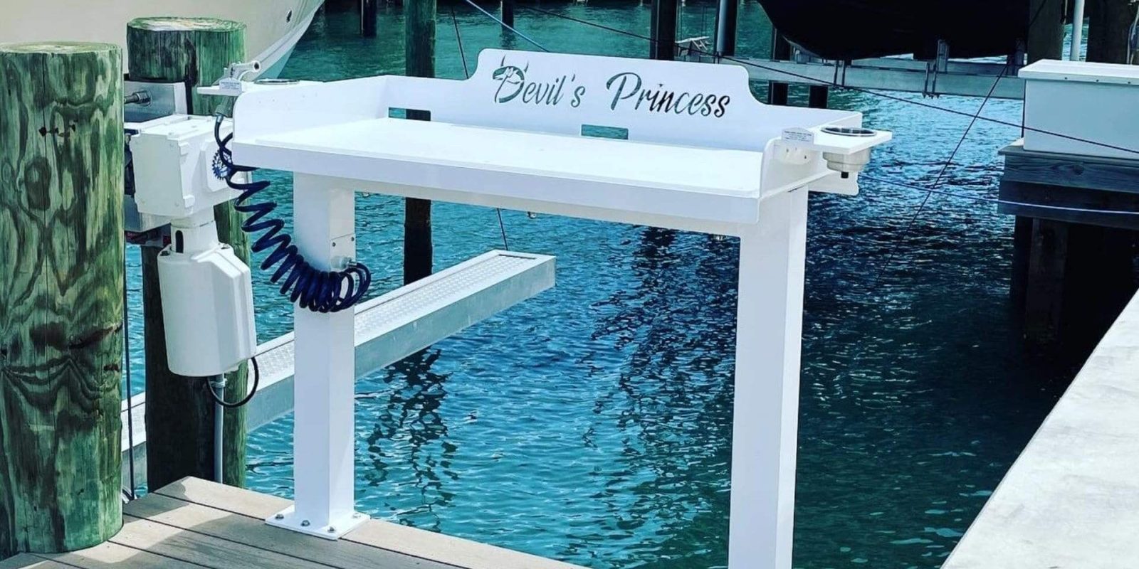 Chase 4' New Premium Fish Cleaning Station Chase 4' New Premium Fish Cleaning Station