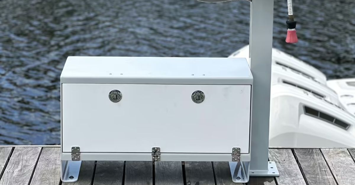 Sea Water Dock Cabinet View 8 Sea Water Dock Cabinet View 8
